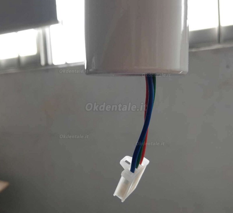 Supporto per braccio lampada orale dentale per poltrona modello HC-03